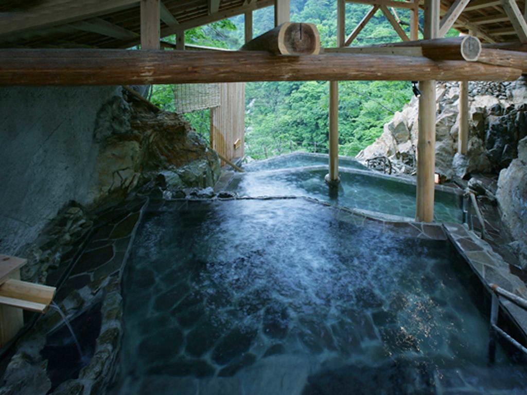 Ookawaso Hotel Aizuwakamatsu Eksteriør billede